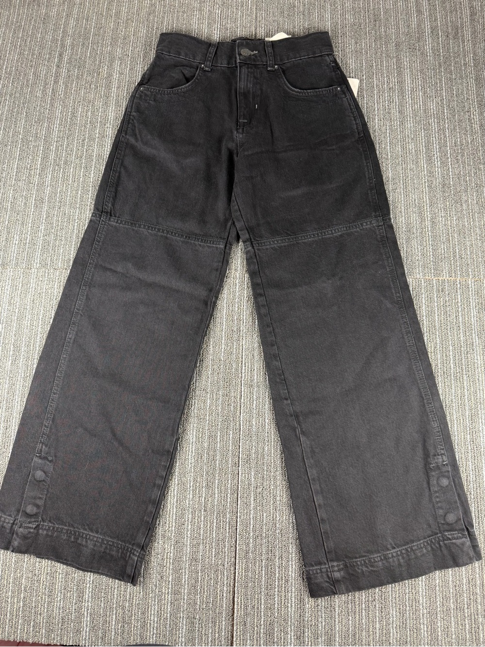NWT Free People Benji Wide Legged Pant- Black- Snap Button On Bottom Size 25